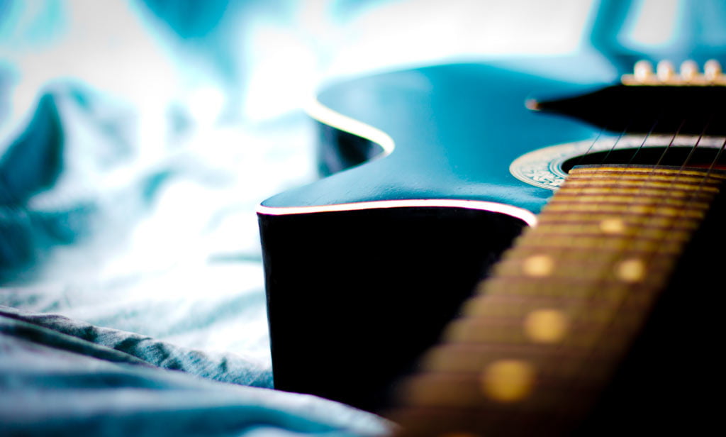 Macro photograph of a guitar