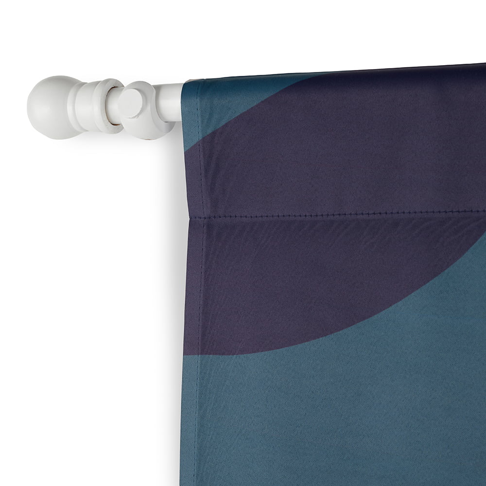 Blackout curtain hemmed pocket