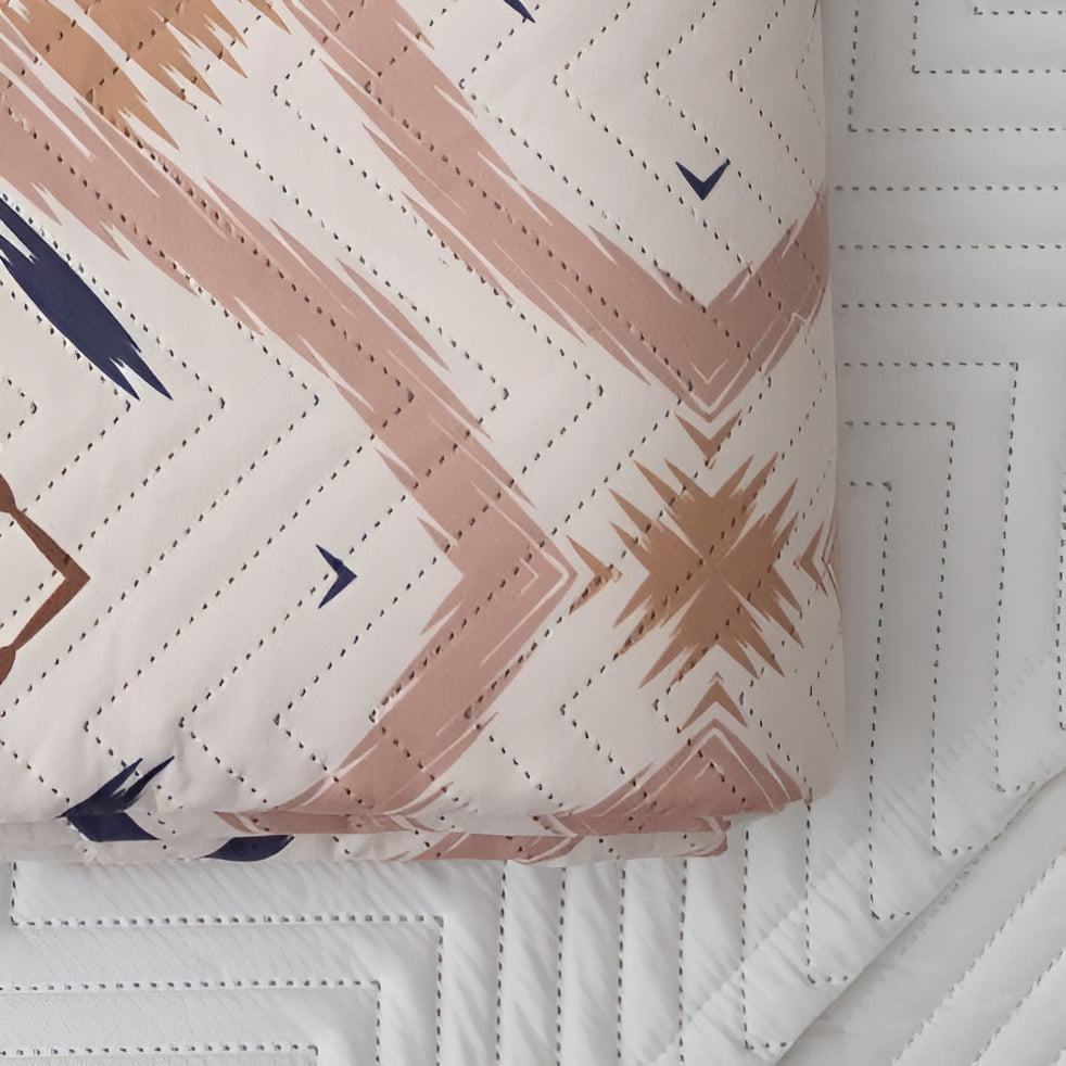 Quilted_close_up